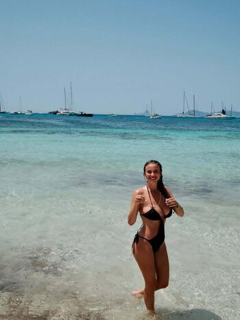 Diletta leotta  page leaked private photo uncensored HD quality