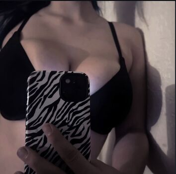 Dipmeinacid leaked private photo uncensored HD quality