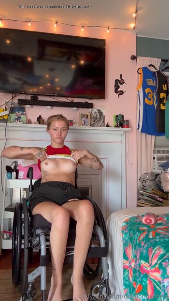Disabled girls leaked private photo uncensored HD quality