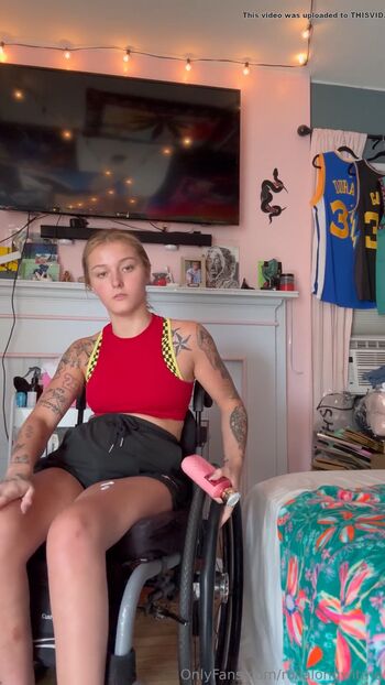 Disabled girls leaked private photo uncensored HD quality
