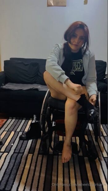 Disabled girls leaked private photo uncensored HD quality