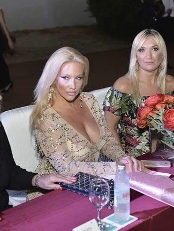 Domace matorke milf ex yu  page leaked private photo uncensored HD quality