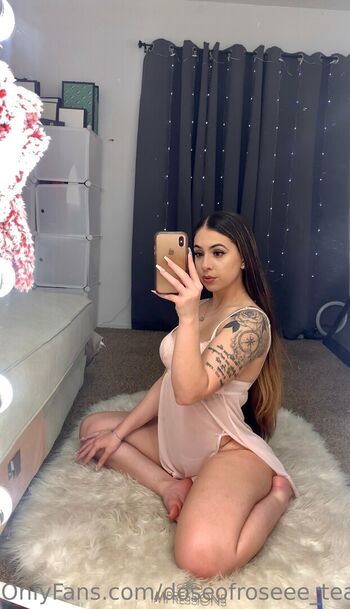 Doseofroseee tease leaked private photo uncensored HD quality