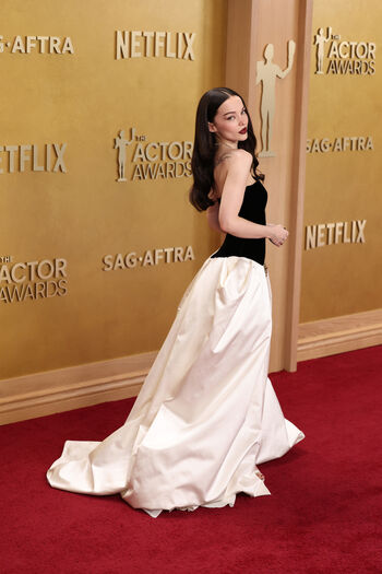 Dove cameron page leaked private photo uncensored HD quality