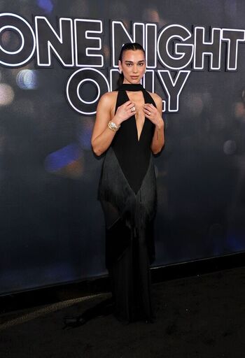 Dua lipa  page leaked private photo uncensored HD quality