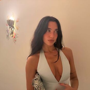 Dua lipa  page leaked private photo uncensored HD quality