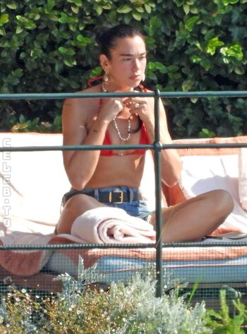 Dua lipa  page leaked private photo uncensored HD quality