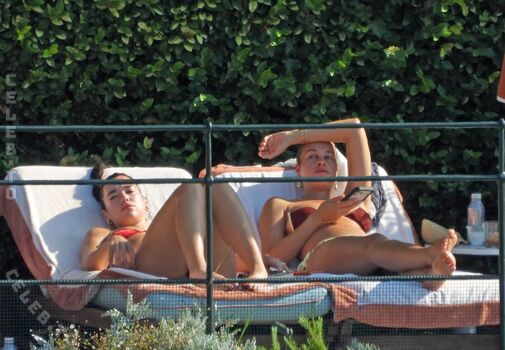 Dua lipa  page leaked private photo uncensored HD quality