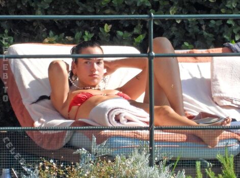Dua lipa  page leaked private photo uncensored HD quality
