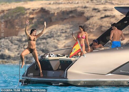 Dua lipa  page leaked private photo uncensored HD quality