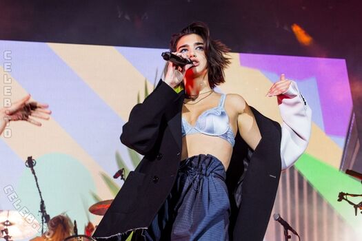 Dua lipa  page leaked private photo uncensored HD quality