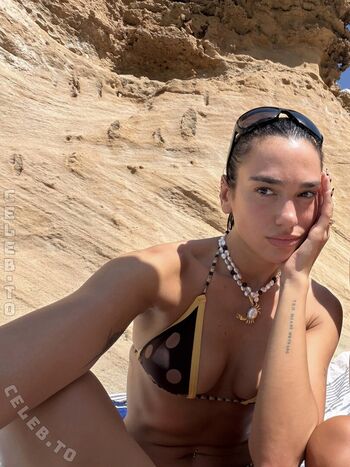 Dua lipa  page leaked private photo uncensored HD quality