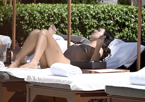 Dua lipa  page leaked private photo uncensored HD quality