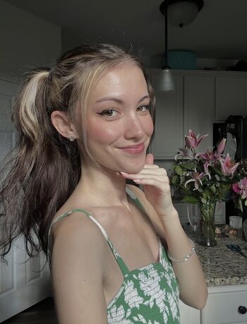 Echochlo leaked private photo uncensored HD quality