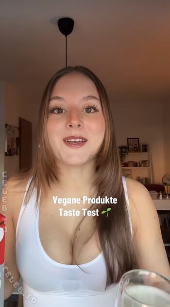 Einfachlia leaked private photo uncensored HD quality