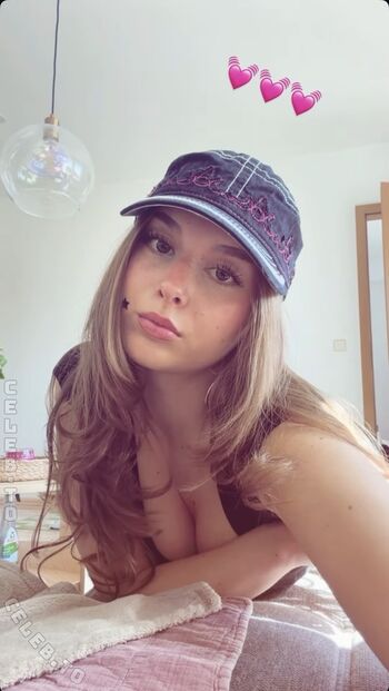 Einfachlia leaked private photo uncensored HD quality