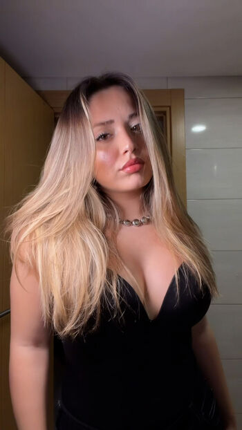 Elanur leaked private photo uncensored HD quality