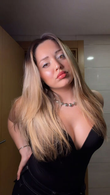 Elanur leaked private photo uncensored HD quality