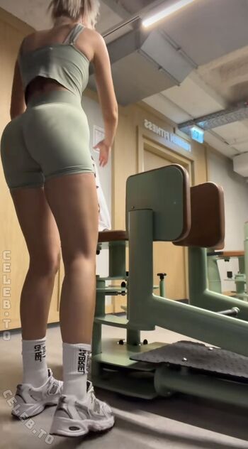 Elena zoe page leaked private photo uncensored HD quality