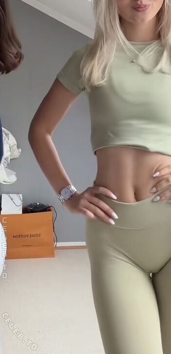 Elena zoe leaked private photo uncensored HD quality