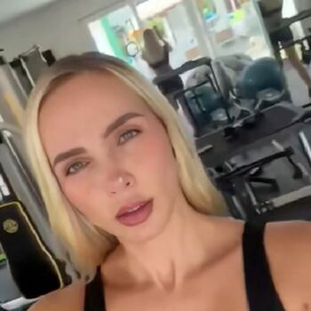 Elizabeth loaiza leaked private photo uncensored HD quality