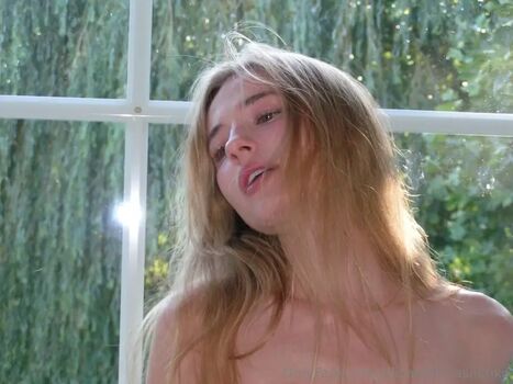 Elizabeth vasilenko  page leaked private photo uncensored HD quality