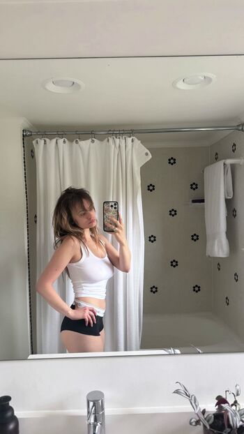 Ella ballentine leaked private photo uncensored HD quality