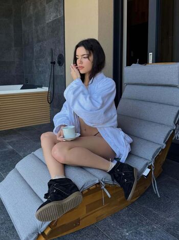 Ella mendelsohn page leaked private photo uncensored HD quality