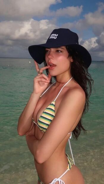 Ella mendelsohn page leaked private photo uncensored HD quality