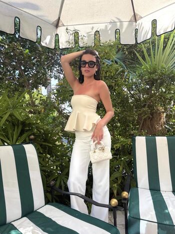 Ella mendelsohn page leaked private photo uncensored HD quality