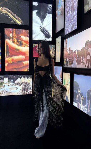 Ella mendelsohn page leaked private photo uncensored HD quality