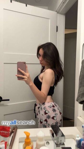 Elleoc page leaked private photo uncensored HD quality