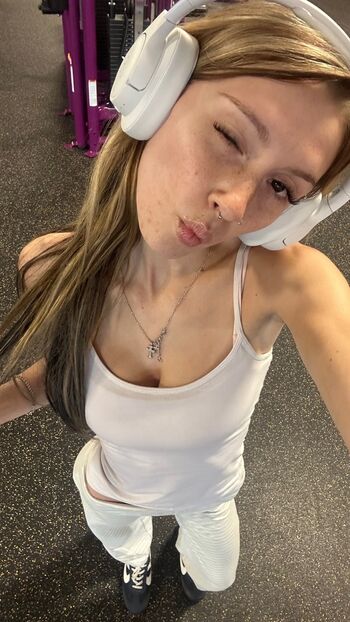 Ellesasmrr leaked private photo uncensored HD quality