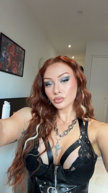 Elz the witch leaked private photo uncensored HD quality