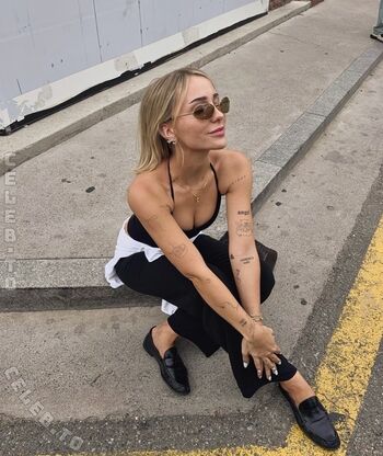 Ema louise leaked private photo uncensored HD quality
