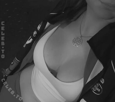 Emely mausilp leaked private photo uncensored HD quality