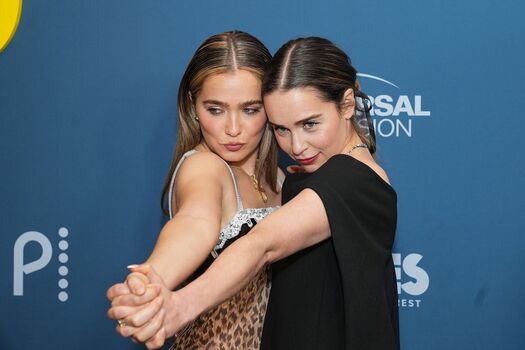 Emilia clarke page leaked private photo uncensored HD quality