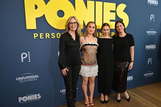 Emilia clarke page leaked private photo uncensored HD quality