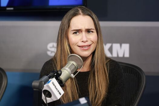 Emilia clarke page leaked private photo uncensored HD quality