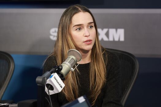 Emilia clarke page leaked private photo uncensored HD quality