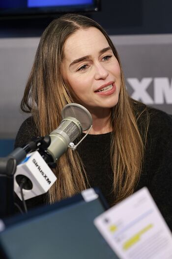 Emilia clarke page leaked private photo uncensored HD quality