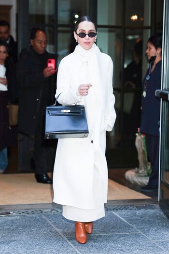 Emilia clarke page leaked private photo uncensored HD quality