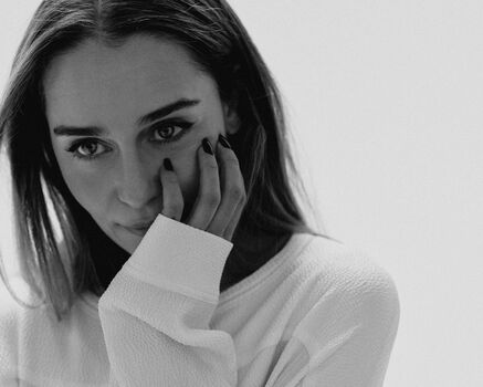 Emilia clarke page leaked private photo uncensored HD quality