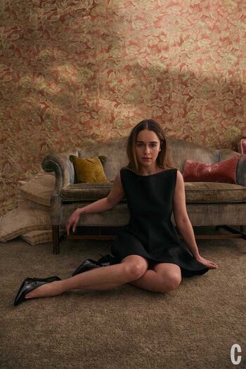 Emilia clarke leaked private photo uncensored HD quality