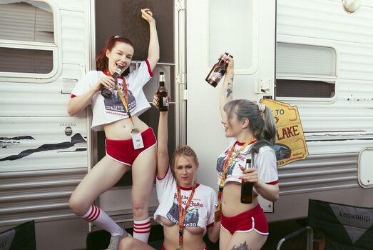 Emily bloom  page leaked private photo uncensored HD quality