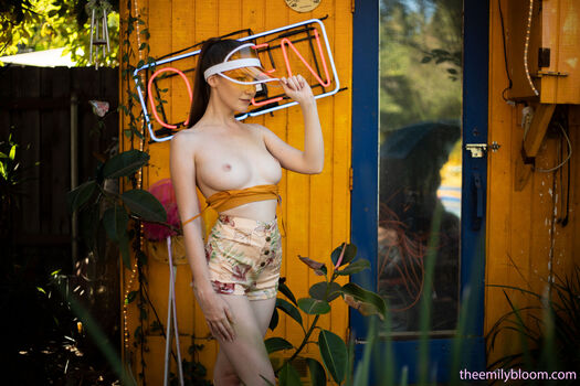 Emily bloom  page leaked private photo uncensored HD quality