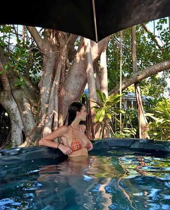 Emily feld  page leaked private photo uncensored HD quality