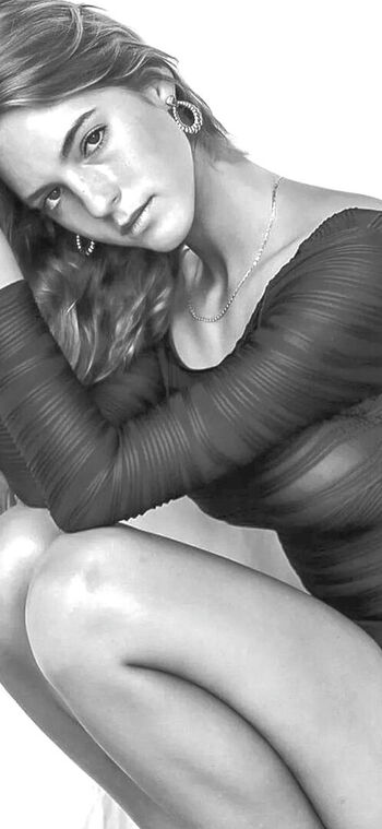 Emily feld  page leaked private photo uncensored HD quality