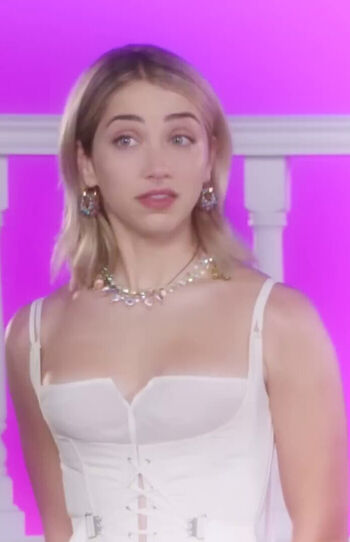 Emily rudd page leaked private photo uncensored HD quality