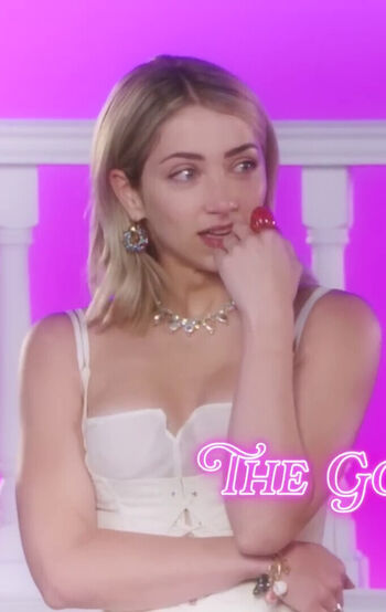 Emily rudd page leaked private photo uncensored HD quality